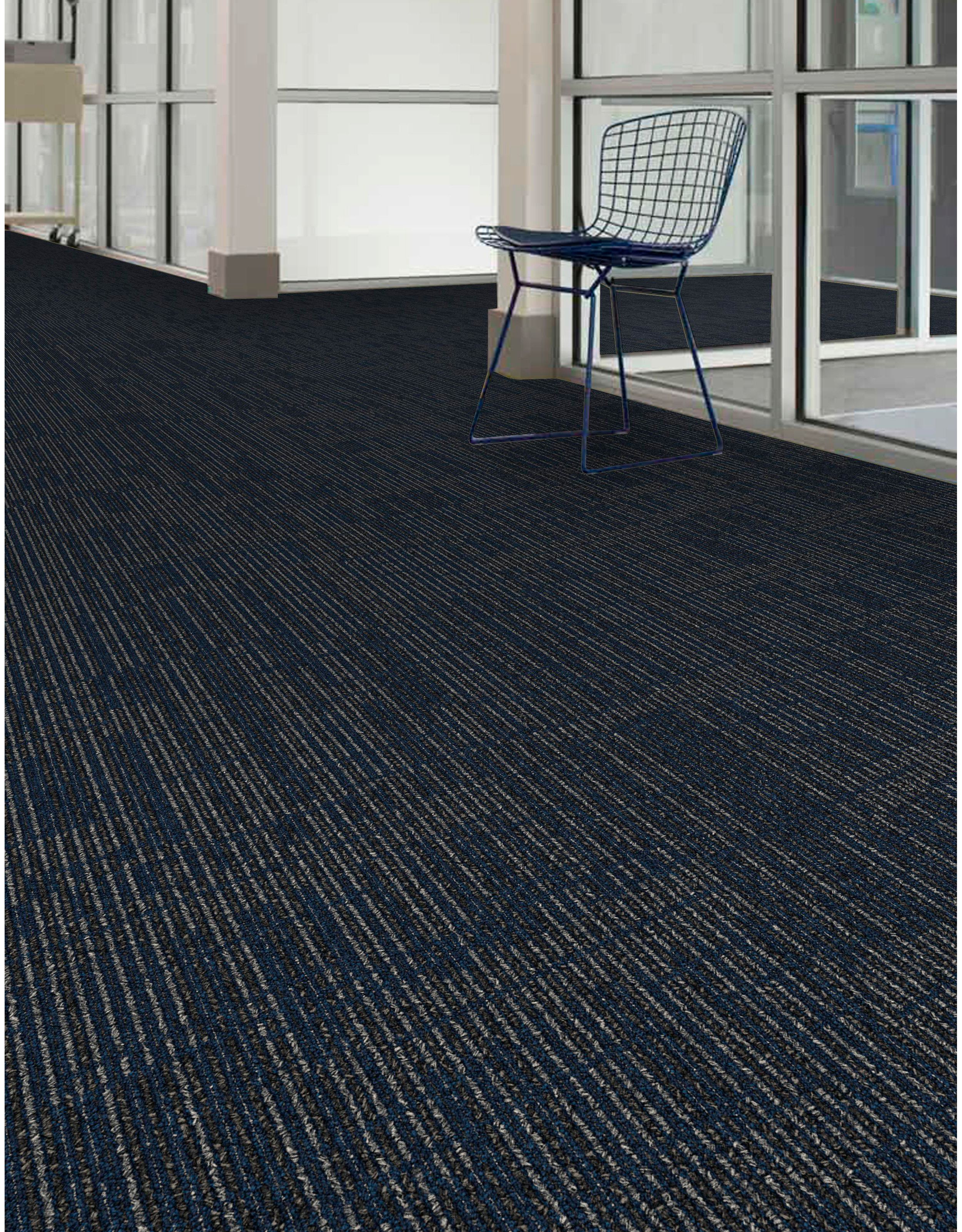 Interface SR899 carpet tile in corridor image number 2
